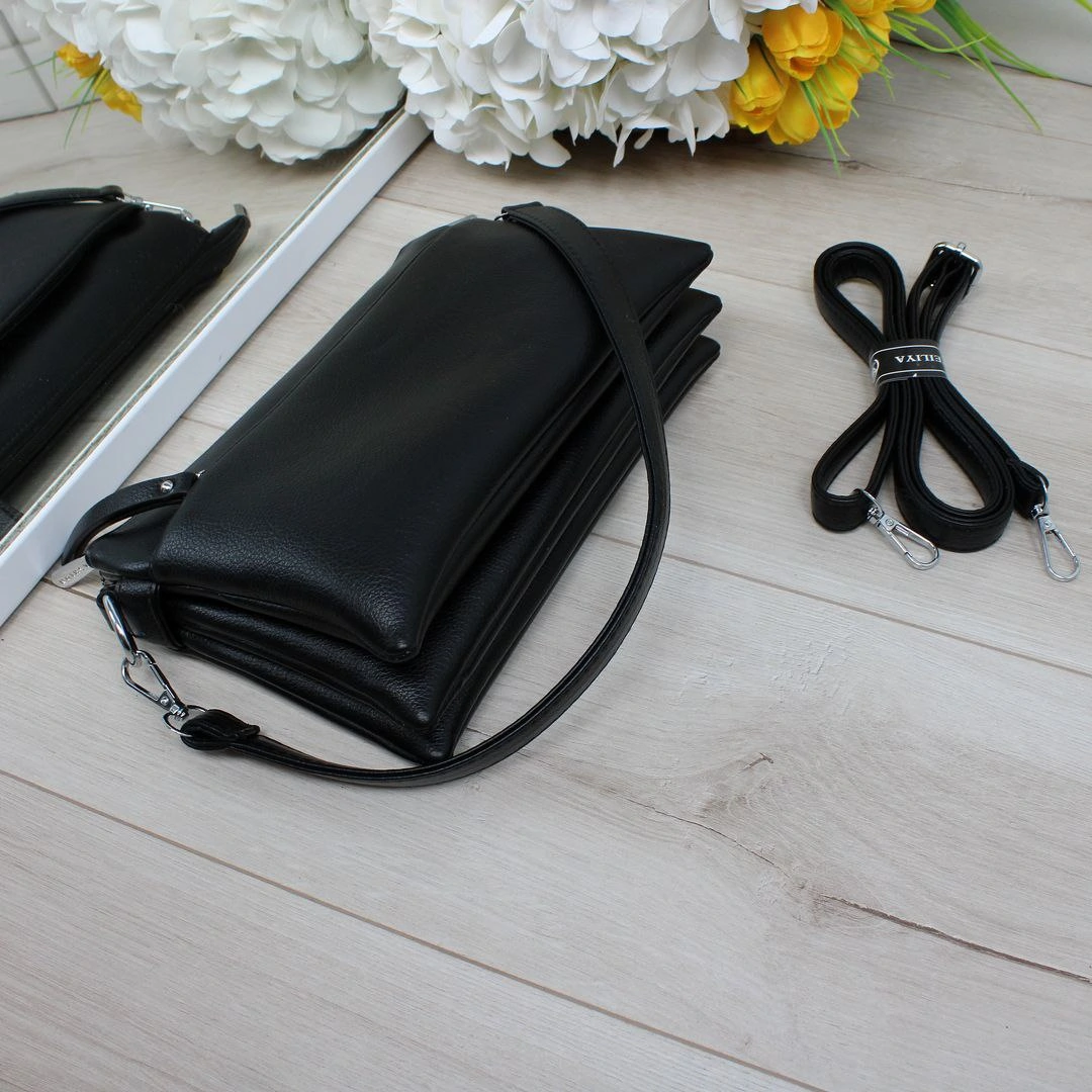 Жіноча сумка чорна крос-боді функціональна з еко-шкіри для роботи