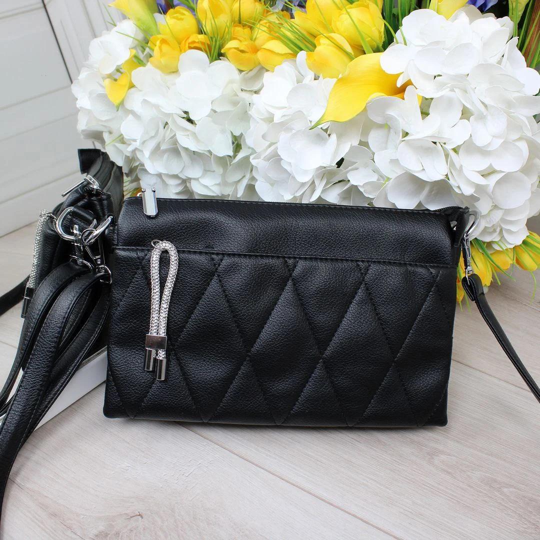Жіноча сумка чорна крос-боді вишукана з екошкіри для вечірнього виходу