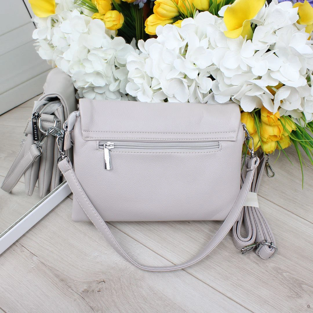 Жіноча сумка крос-боді беж для ділових леді: елегантність та функціональність