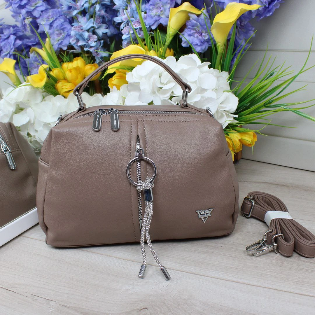 Жіноча крос-боді Пудра: Практична торба для мами – вільні руки та стиль