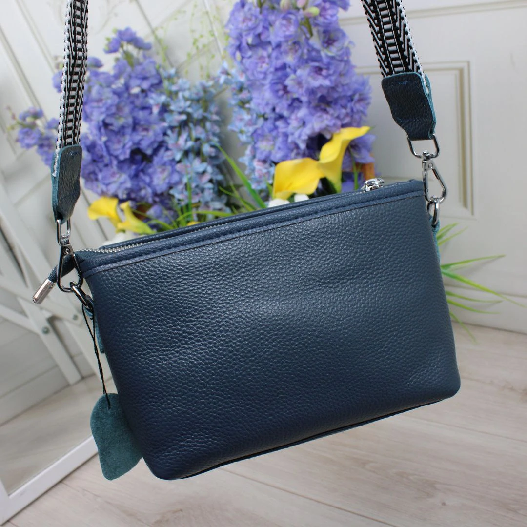 Мініатюрна сумка крос-боді "джинс" зі шкіри для навчання і тусовок