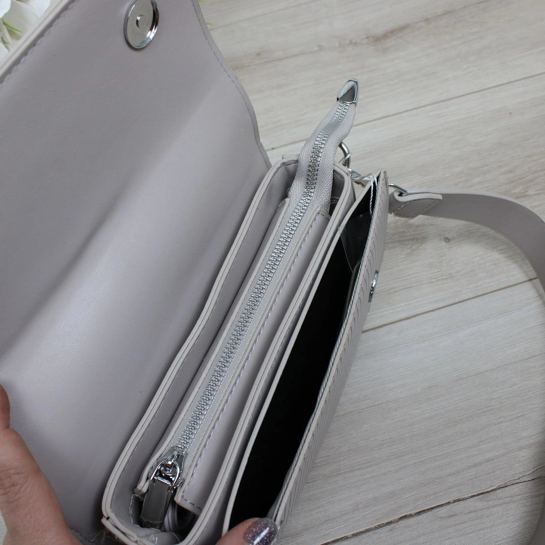 Жіноча сумка крос-боді сіро-лілова для творчих особистостей