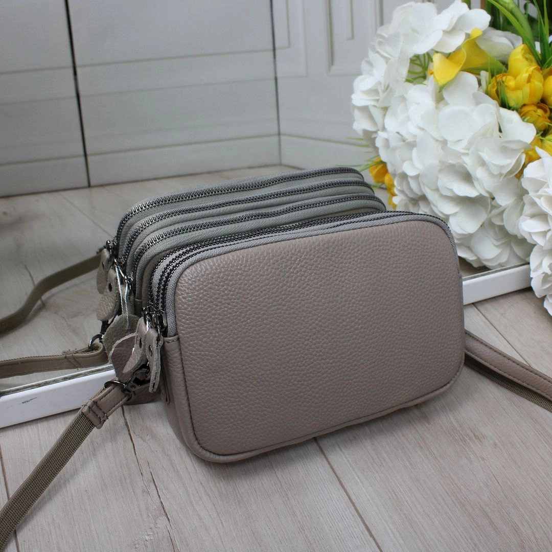 Сумка капучіно крос-боді для романтичного побачення з шкіри