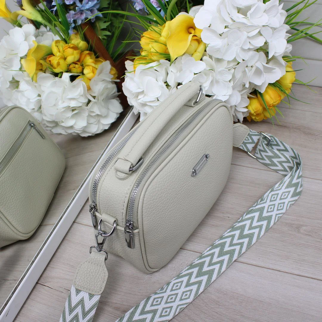 Фісташкова сумка через плече для творчих пошуків та натхнення