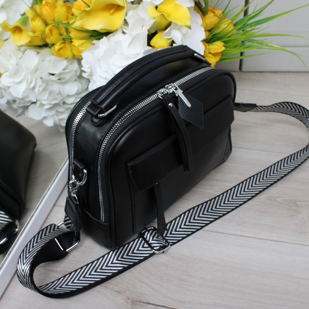 Жіноча сумка крос-боді чорна з подвійною блискавкою для офісу
