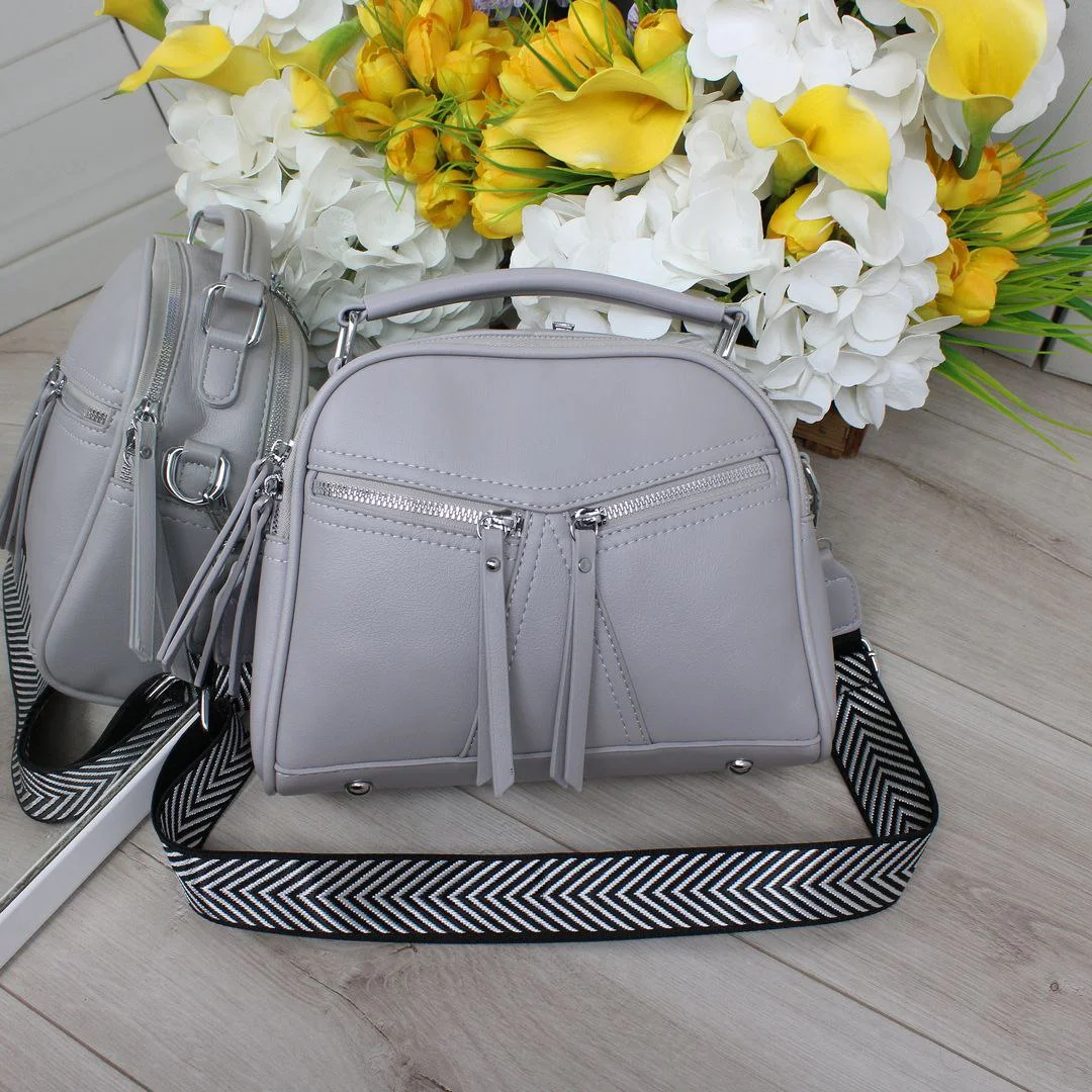 Сіра сумка крос-боді практична для подорожей