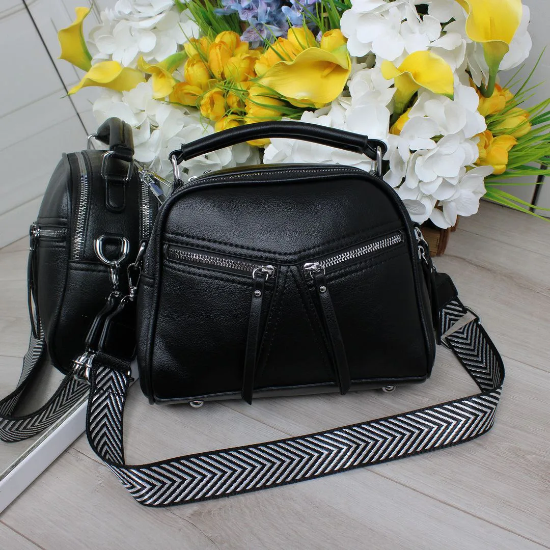 Жіноча сумка крос-боді чорна з подвійною блискавкою для офісу