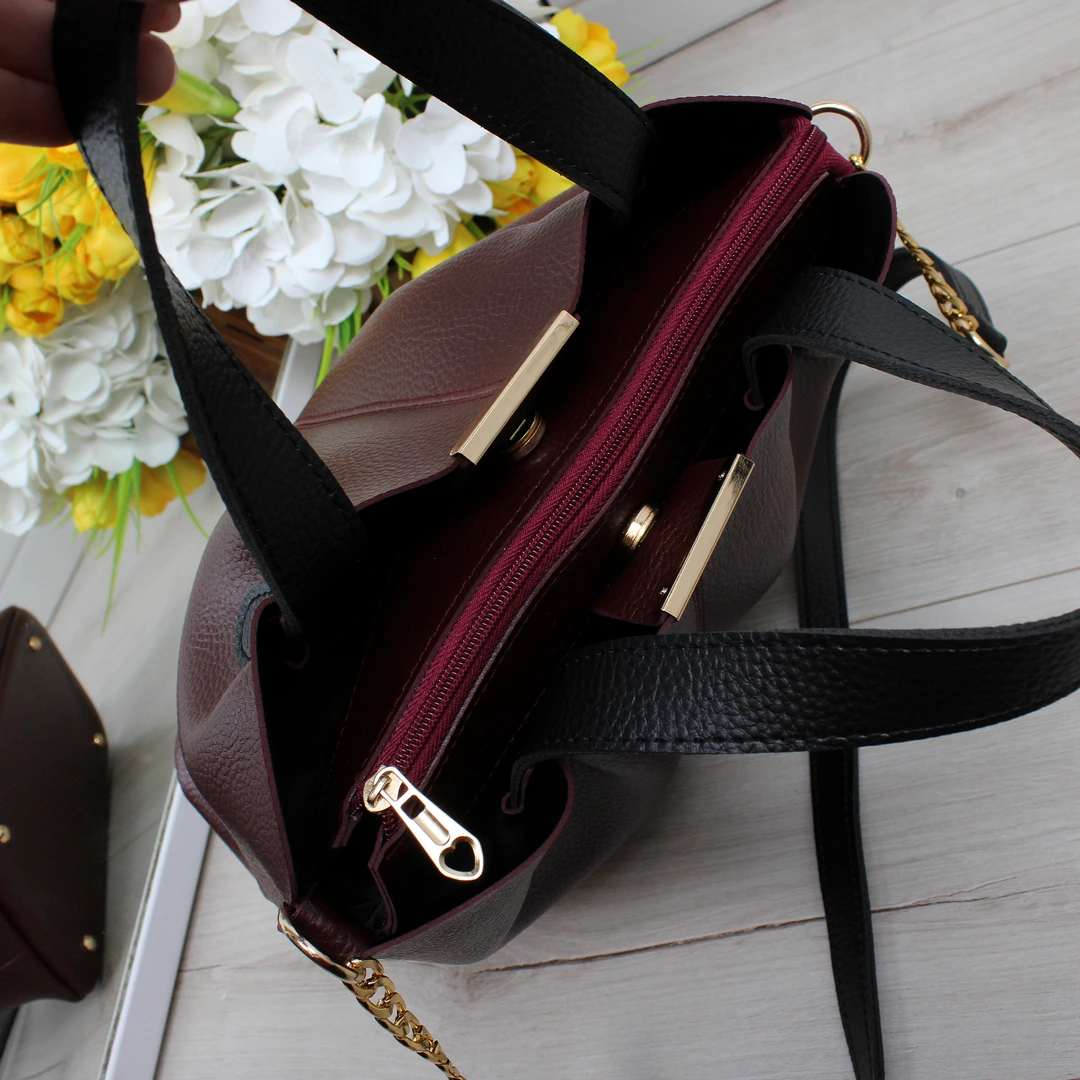 Жіноча сумка бордо класична для зимових святкових образів