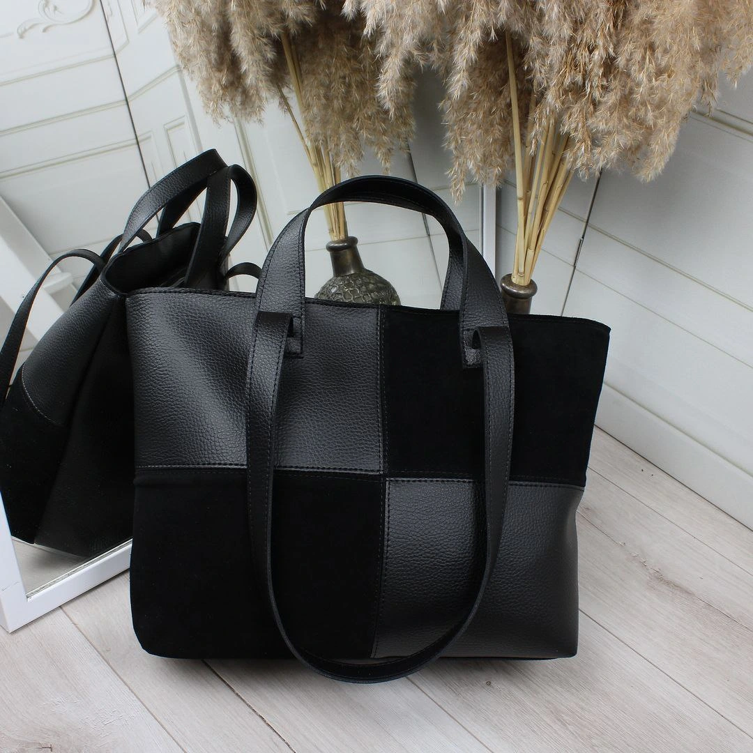 Жіноча сумка чорна класична для офісу з двома відділеннями