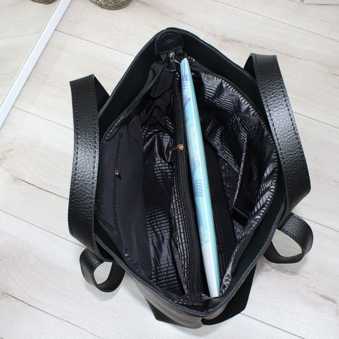 Жіноча сумка чорна класична для офісу з двома відділеннями