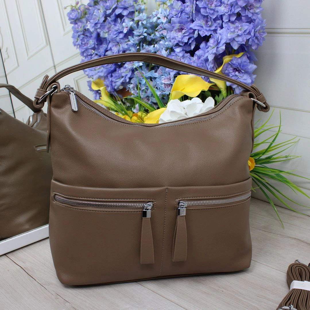 Жіноча сумка-мішок кольору мокко з екошкіри для щоденних справ