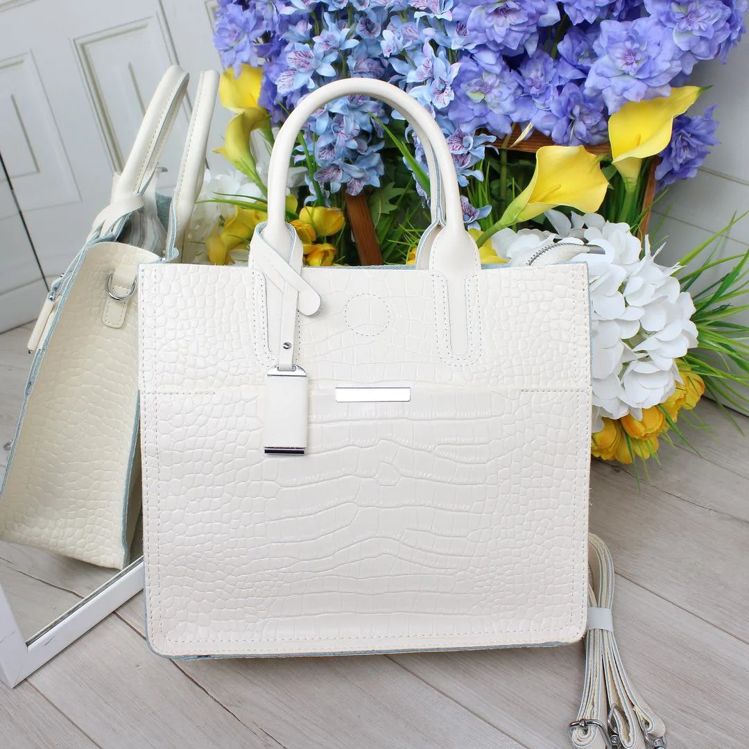 Жіноча молочна сумка з натуральної шкіри для особливих подій