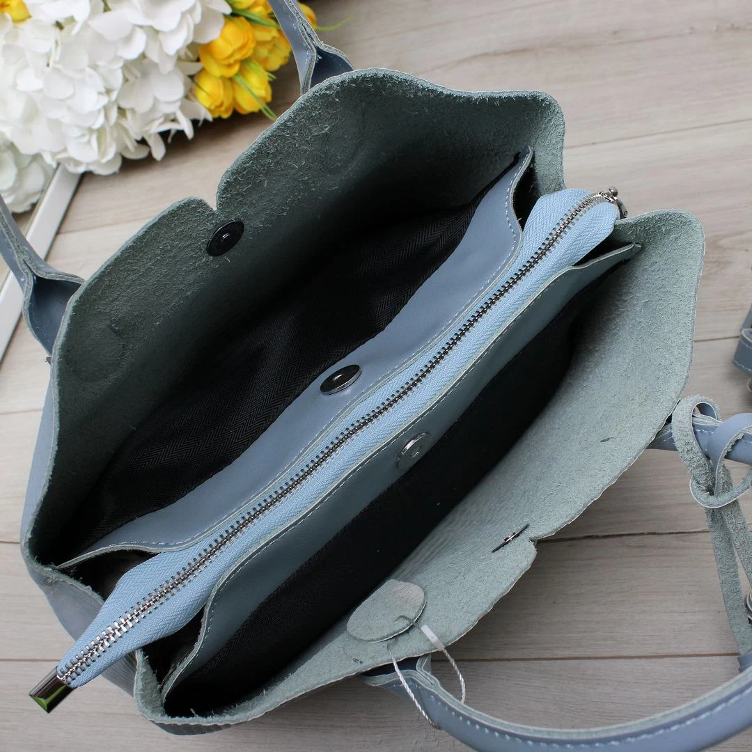 Блакитна сумка через плече для адепта з шкіри