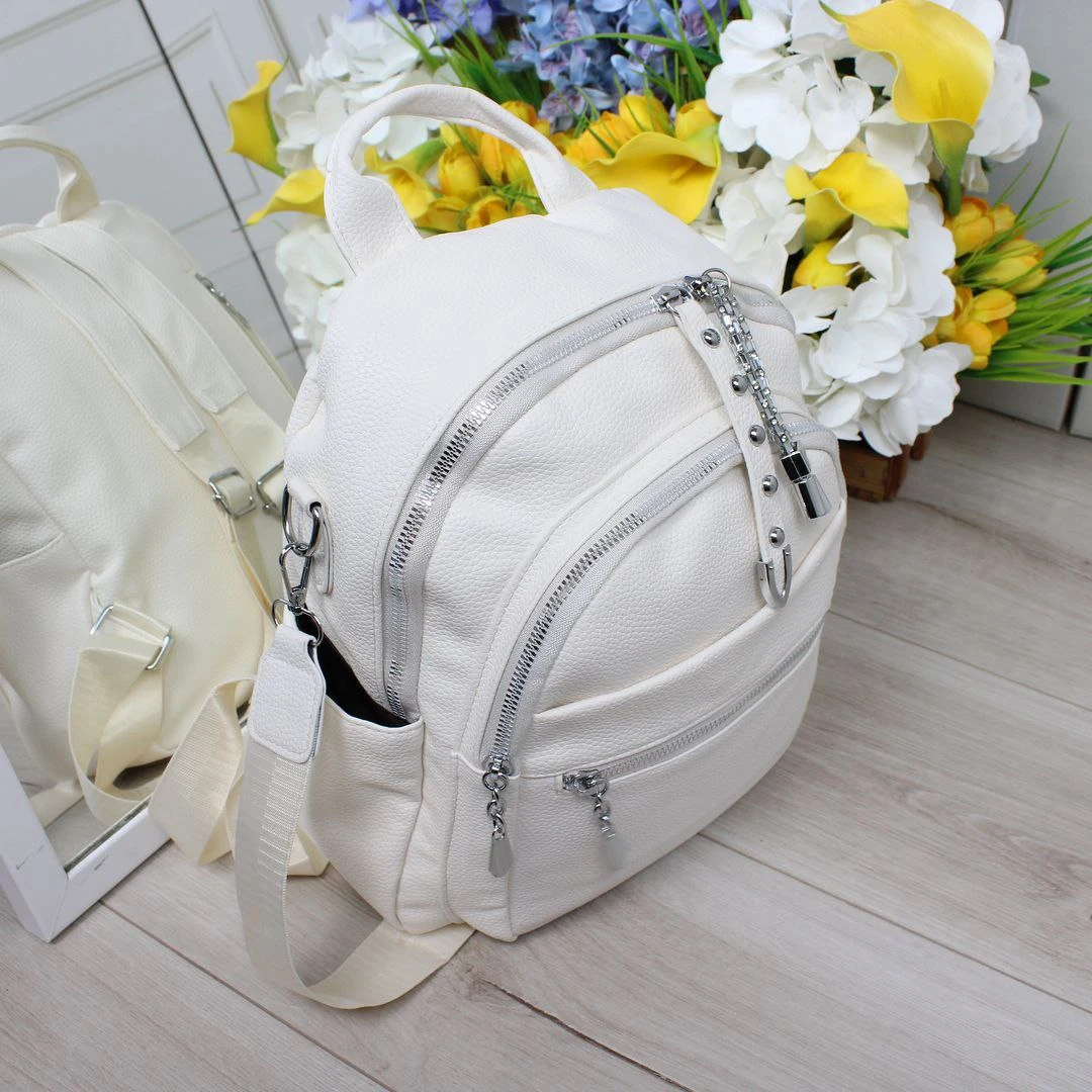 Жіноча молочна сумка-рюкзак з еко-шкіри для романтичного образу