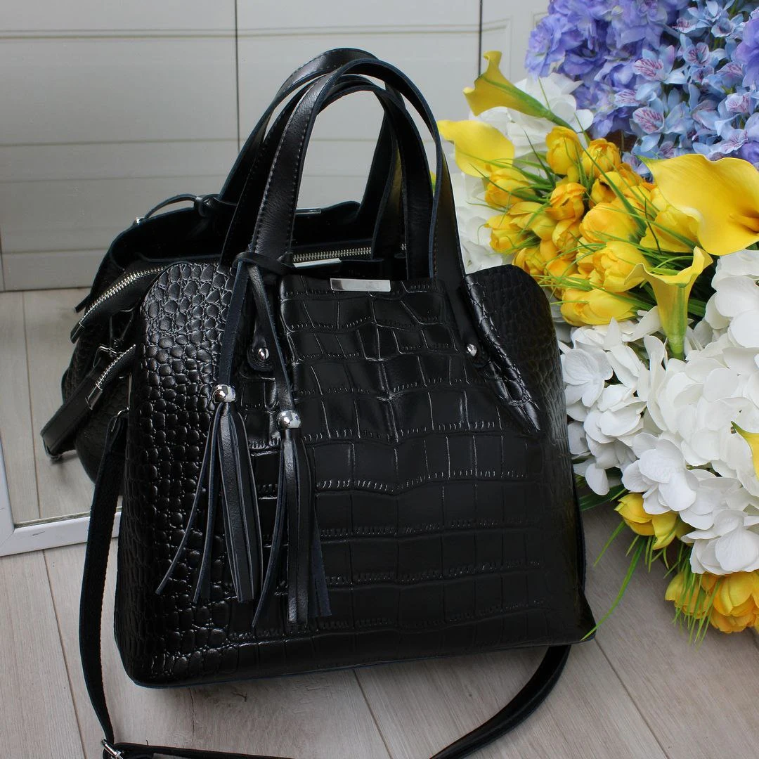 Жіноча ділова сумка з натуральної шкіри чорного кольору для офісу