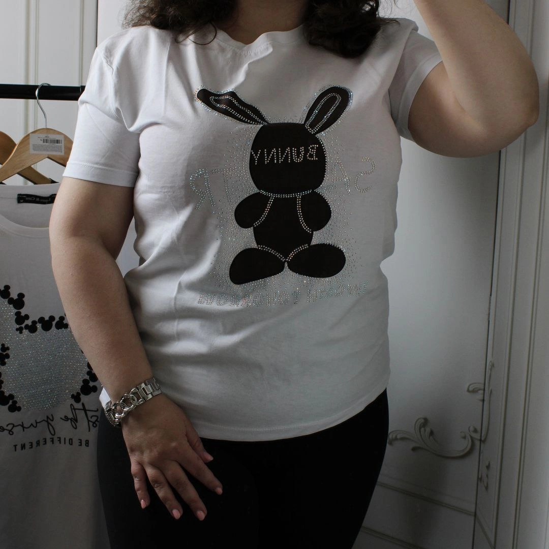 Жіноча біла футболка з принтом для творчих особистостей