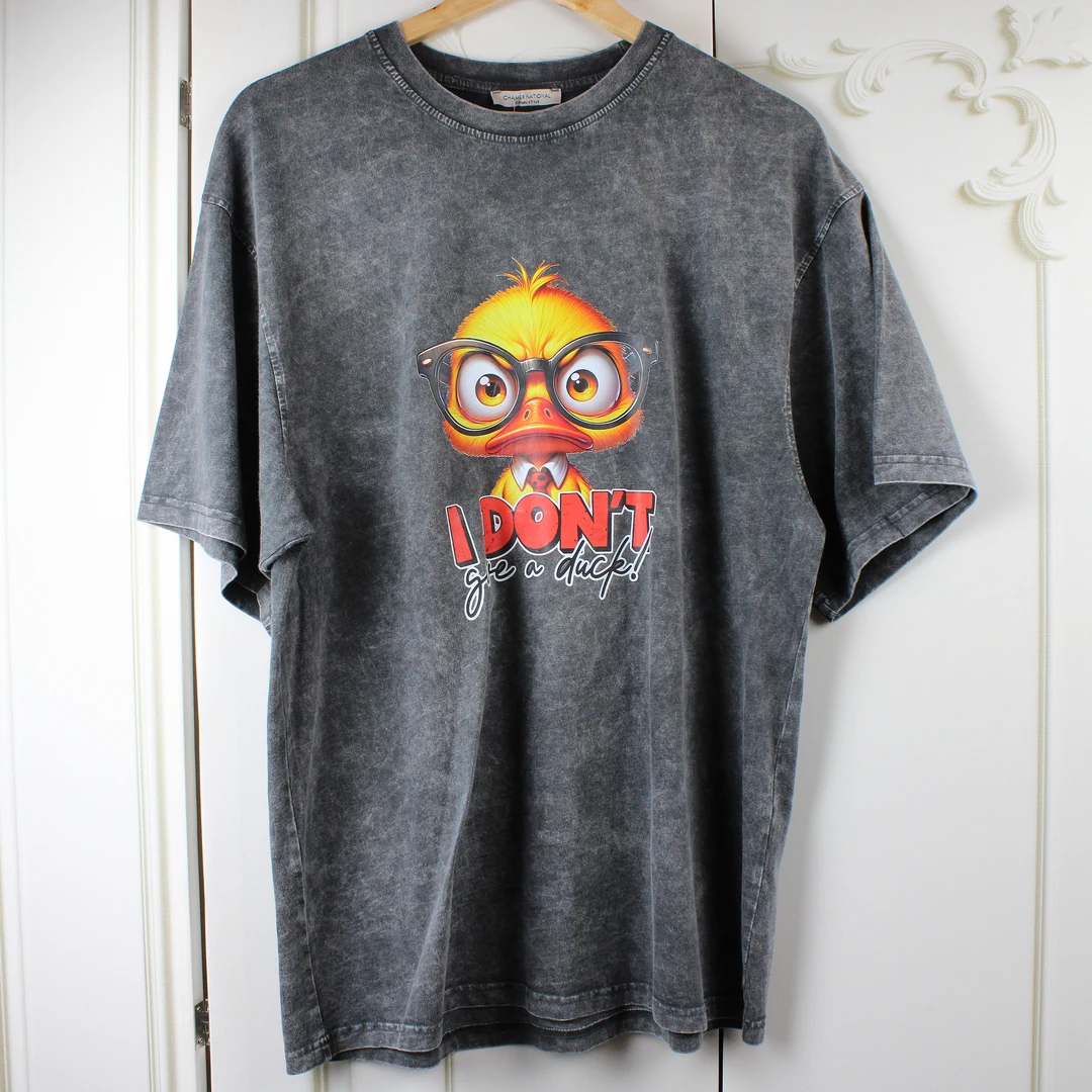 Жіноча сіра футболка з принтом для прагматичної покупниці