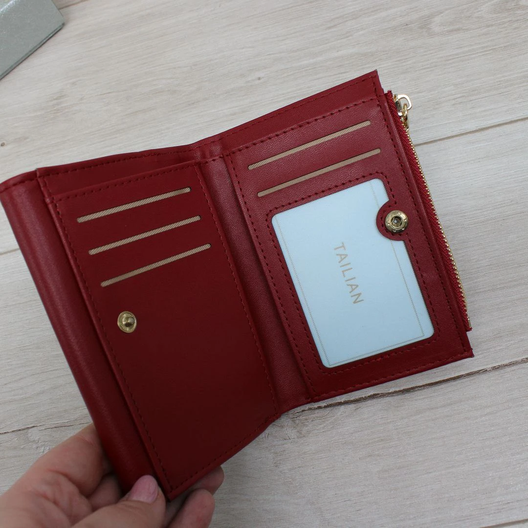 Компактний гаманець бордо: розумна організація для економних