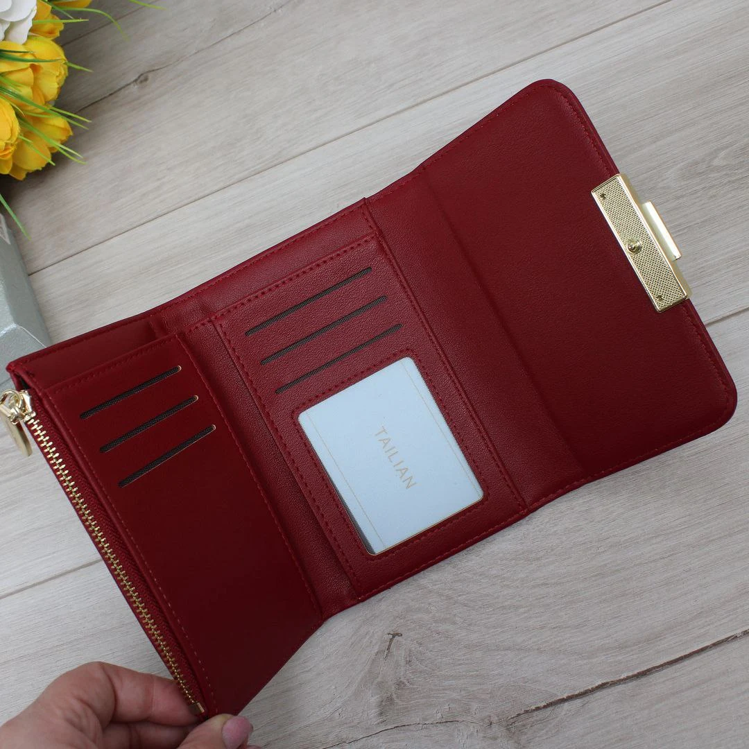 Елегантний гаманець червоний - яскравий акцент вашого образу