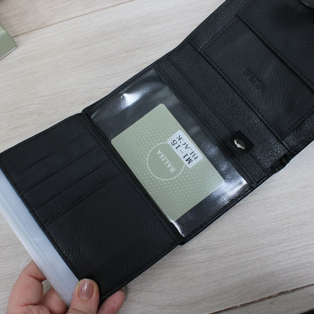 Чоловічий портмоне чорний: організація робочих фінансів та документів