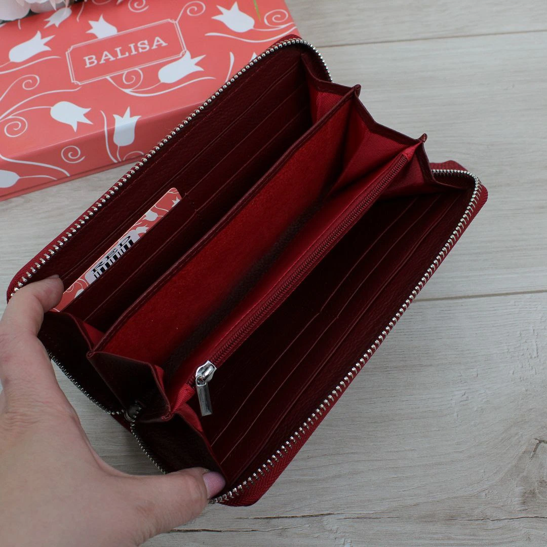 Червоний гаманець для фрілансера: організація в місті та кав'ярні