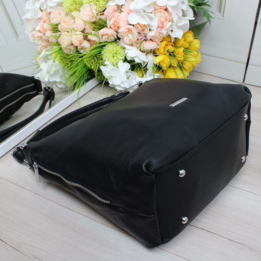 Стильна чорна сумка-мішок об'ємна – твій must-have для шопінгу