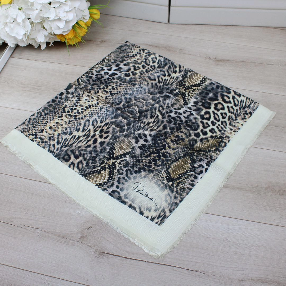 Жіноча хустка з дубайського кашеміру 98×98 см для осені та весни