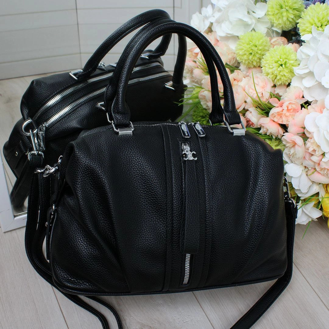 Жіноча чорна сумка з екошкіри на два відділення через плече крос-боді