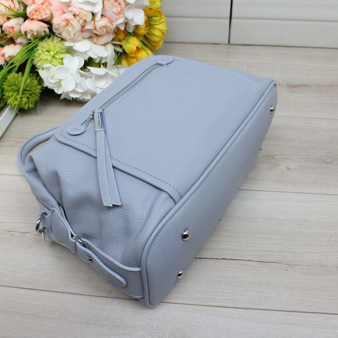 Жіноча блакитна сумка з екошкіри люкс якості на два відділення з регульованим ременем