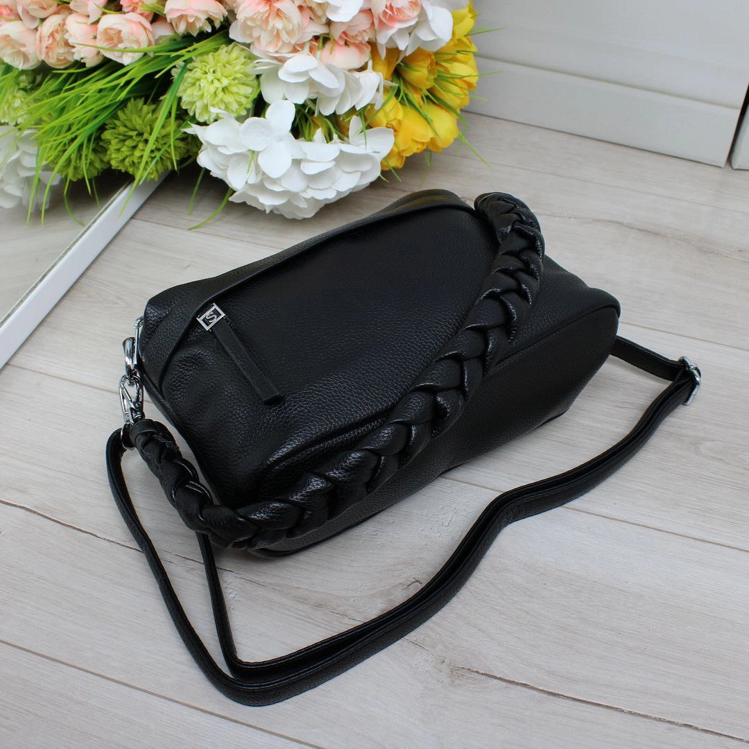 Жіноча чорна сумка крос-боді з екошкіри на два відділення