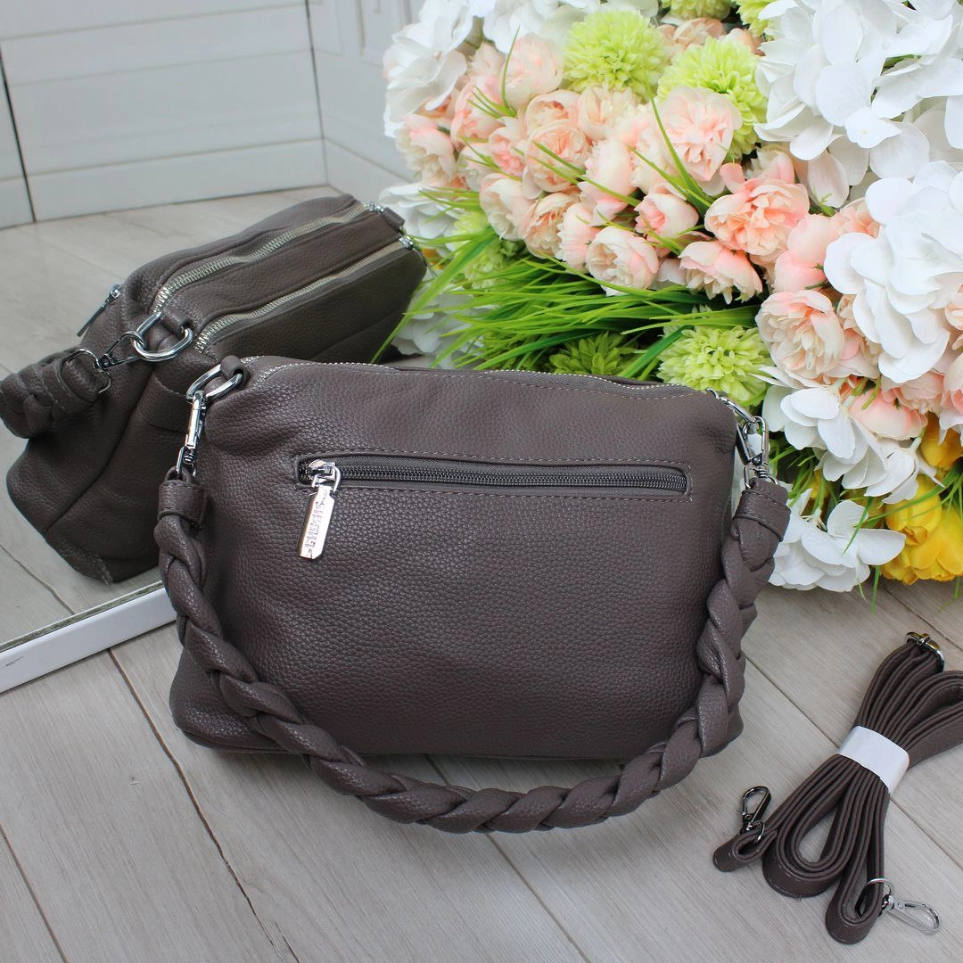 Жіноча сумка крос-боді капучіно з екошкіри на два відділення