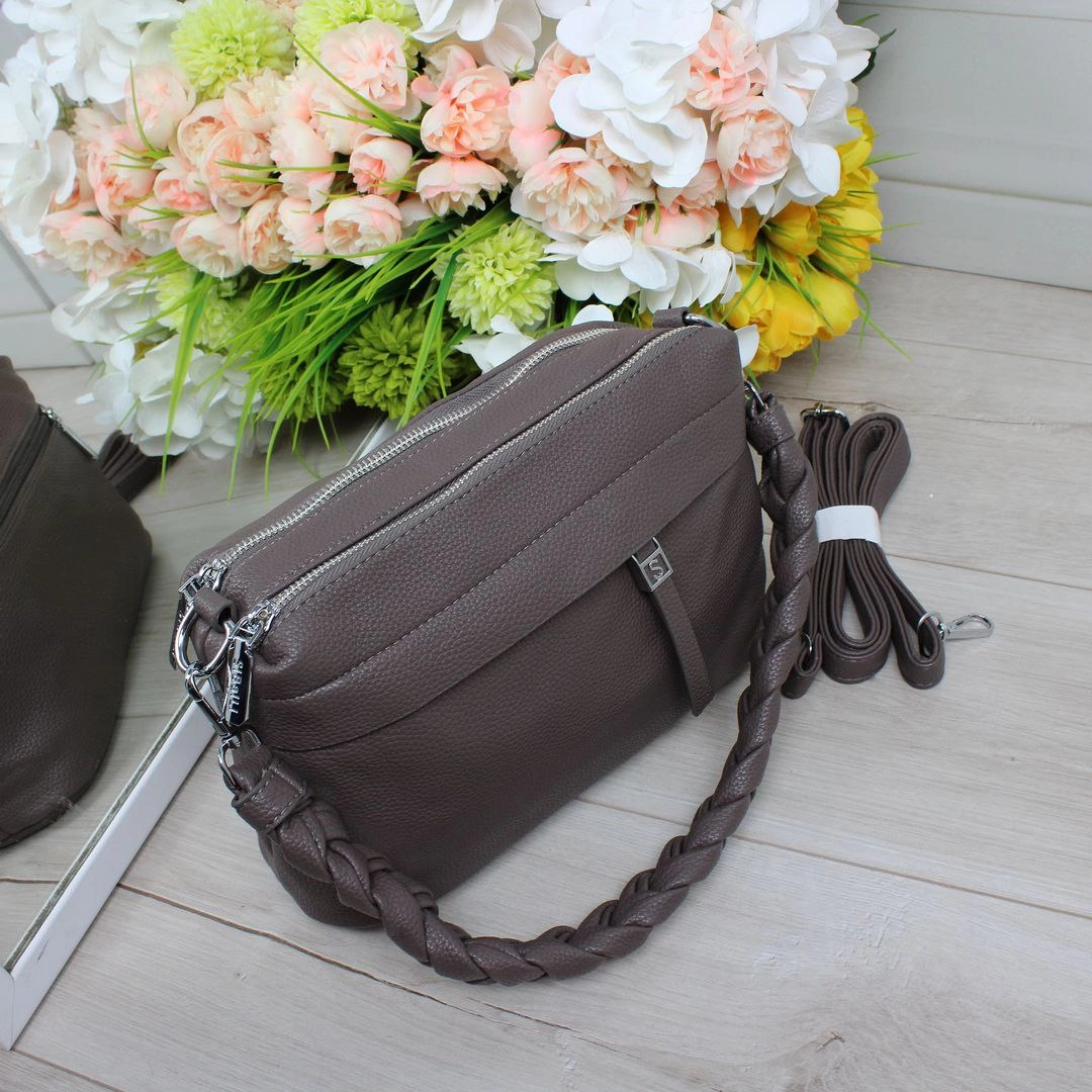 Жіноча сумка крос-боді капучіно з екошкіри на два відділення