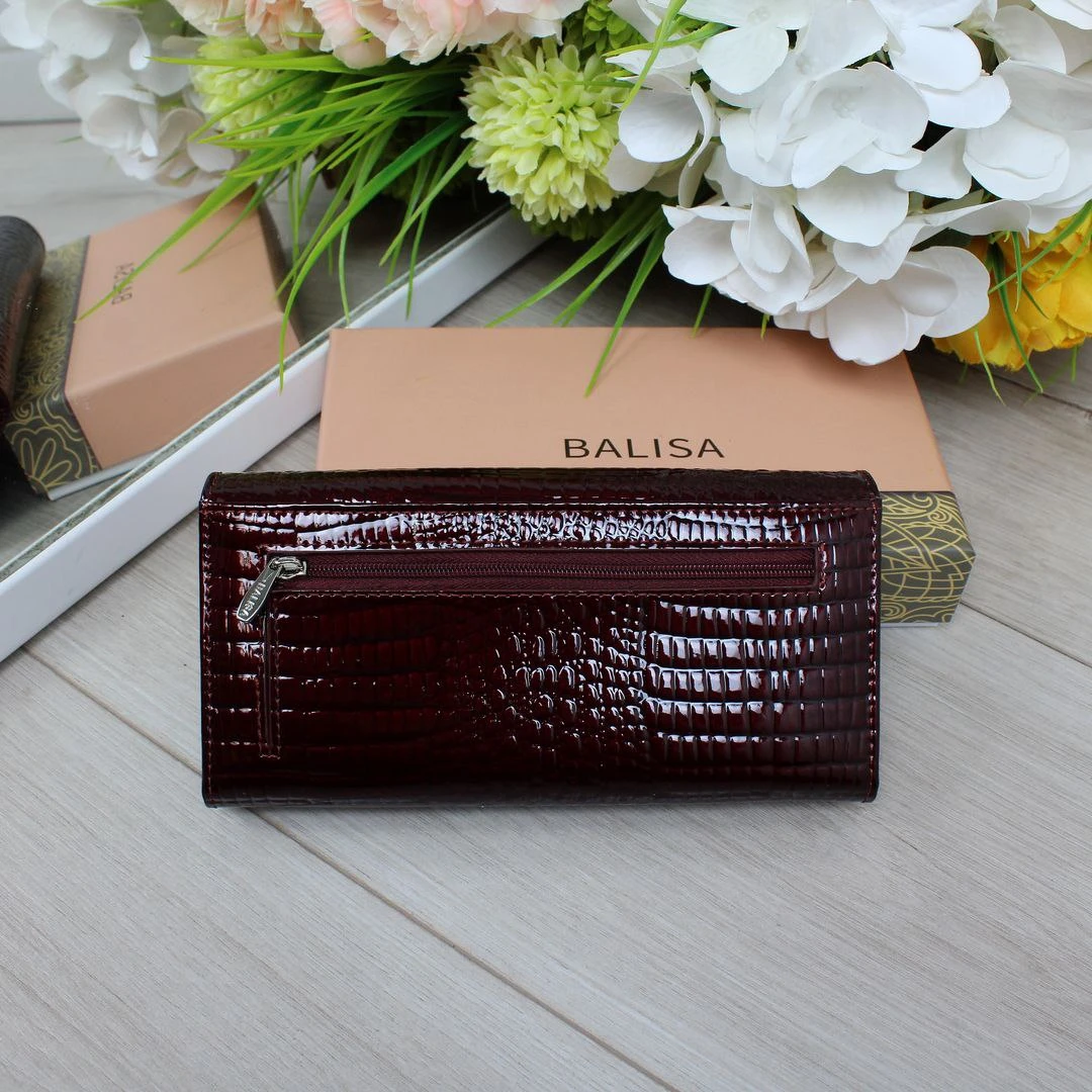 Жіночий гаманець бордовий з натуральної лакованої шкіри на магніті у фірмовій коробці