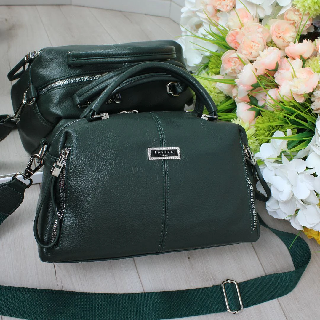 Жіноча зелена сумочка через плече з екошкіри люкс якості