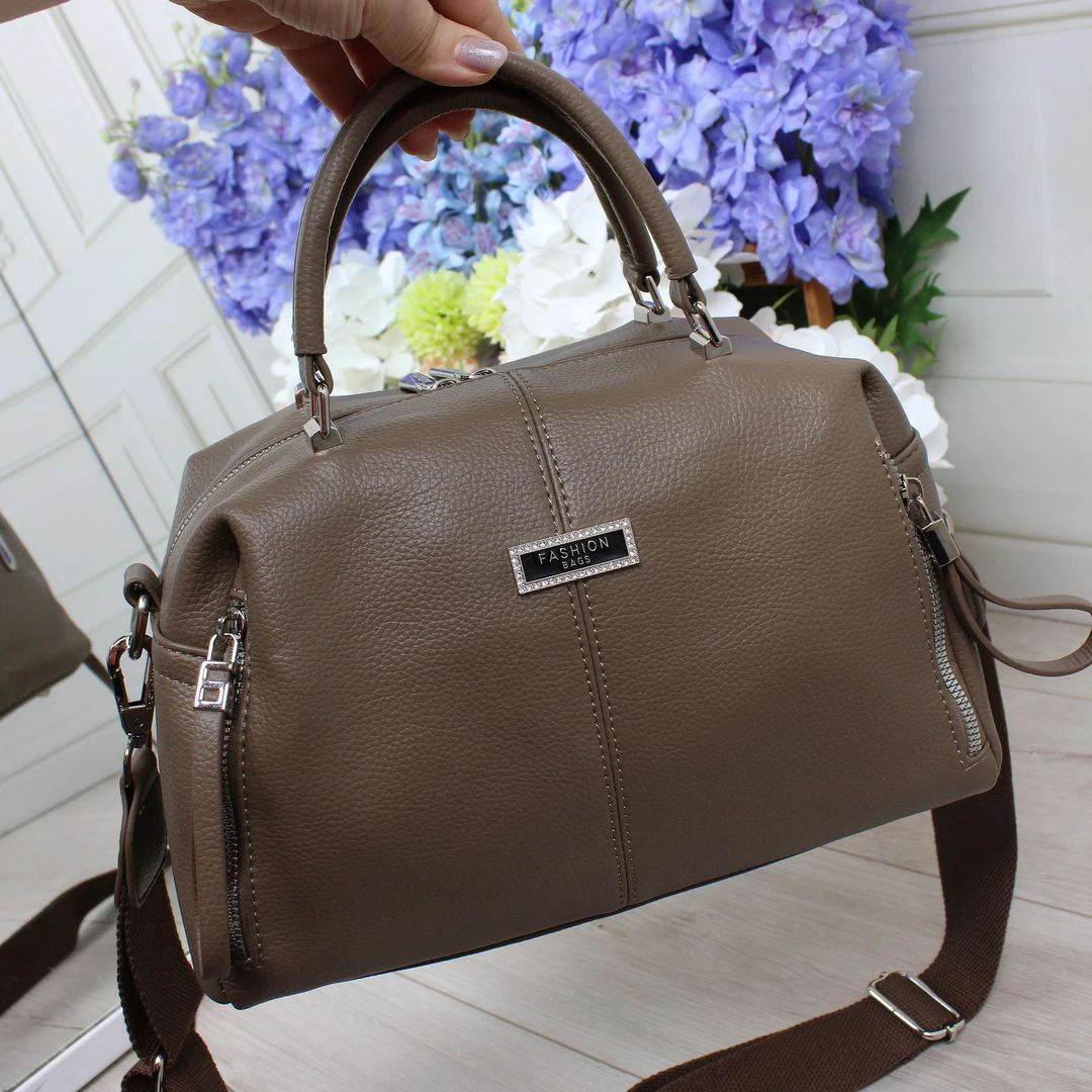 Жіноча сумочка через плече кольору мокко з екошкіри люкс якості