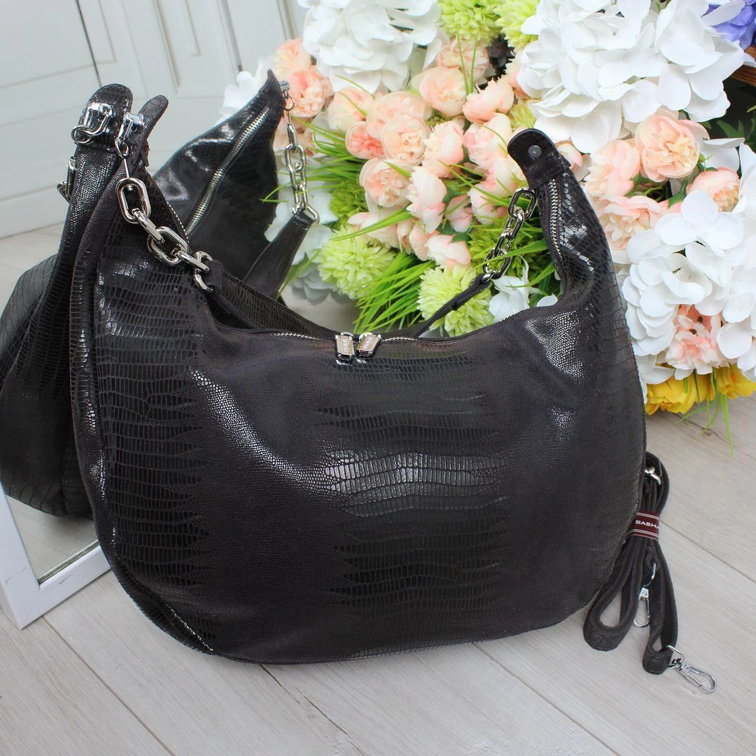 Жіноча сумка-мішок шоколадного кольору з натуральної шкіри