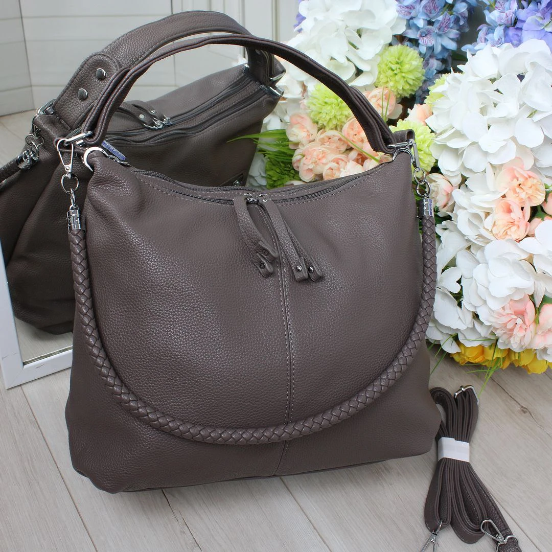 Жіноча сумка-мішок пильна троянда з екошкіри, містка модель формату А4