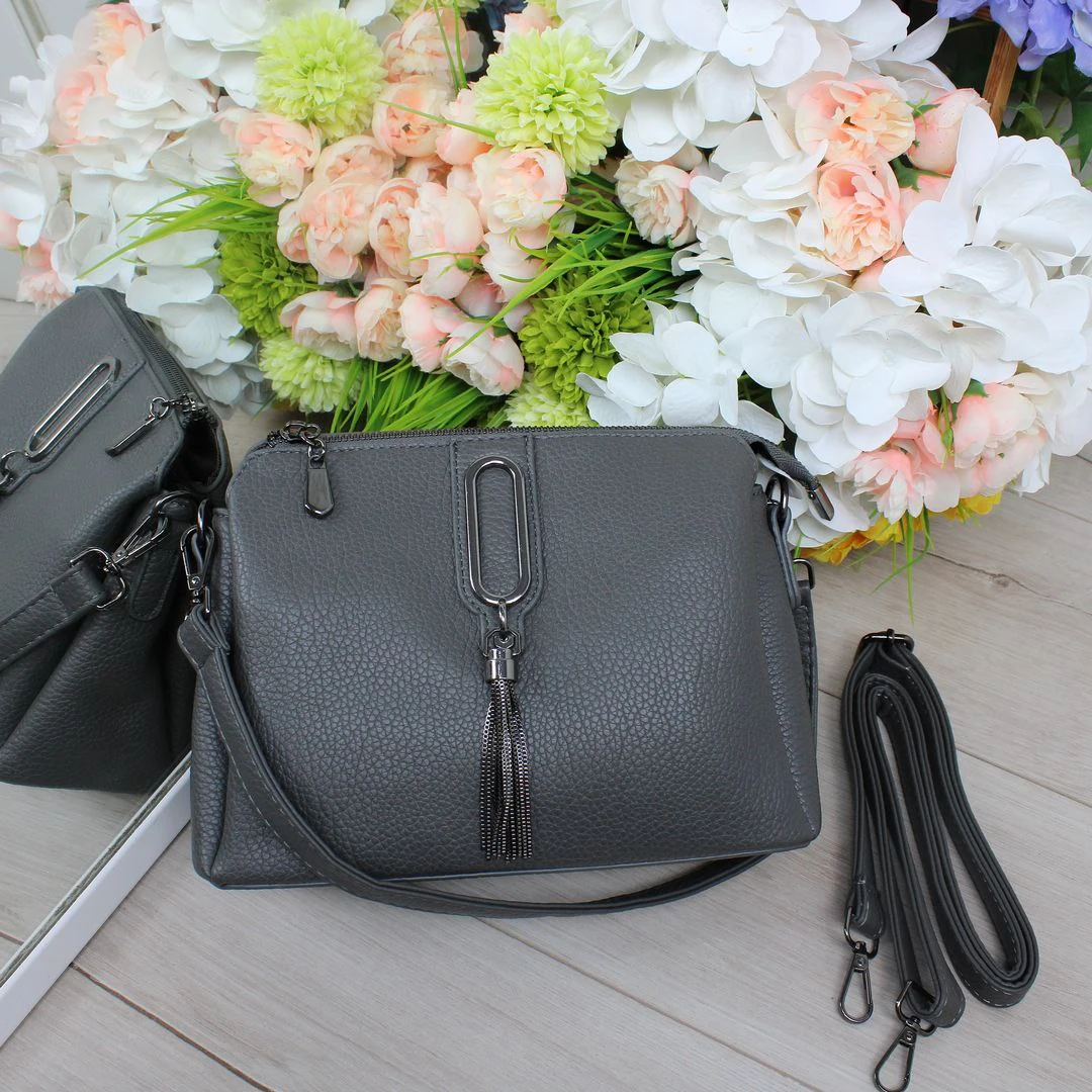 Жіноча графітова сумка через плече з екошкіри на три окремі відділення