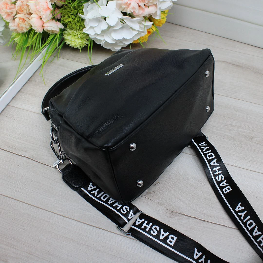 Жіноча чорна сумка через плече з екошкіри люкс якості