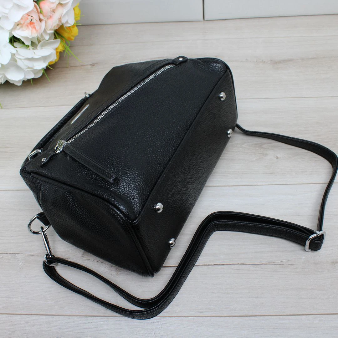 Жіноча чорна сумка крос-боді з екошкіри люкс якості через плече