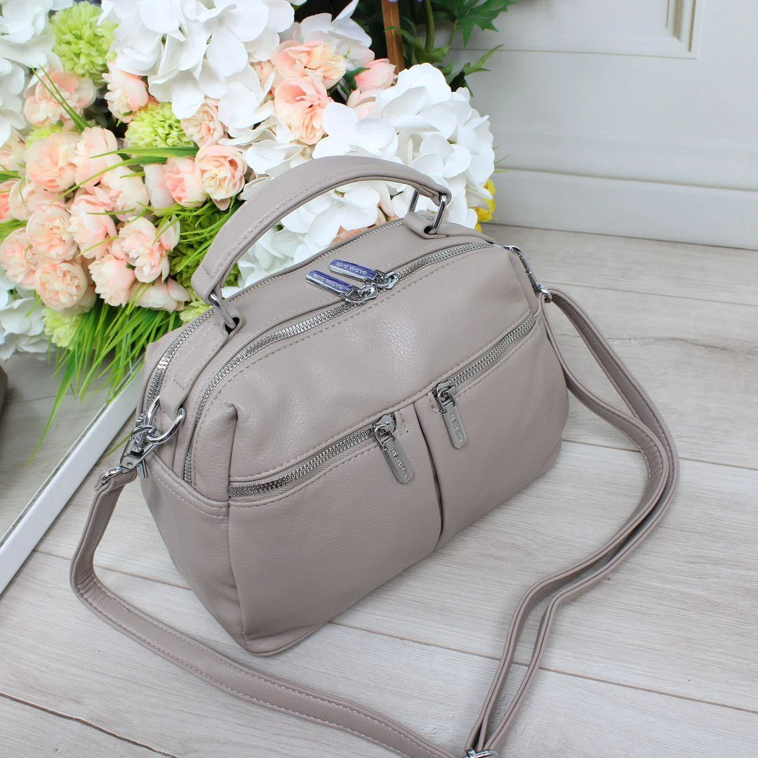 Жіноча бежева сумка крос-боді з екошкіри люкс якості через плече