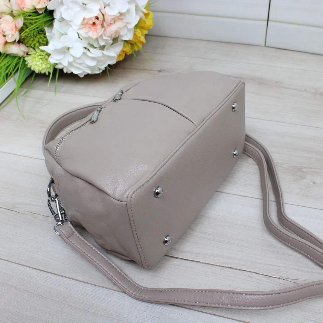 Жіноча бежева сумка крос-боді з екошкіри люкс якості через плече