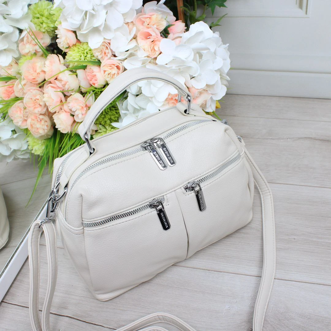 Жіноча молочна сумка крос-боді з екошкіри люкс якості через плече