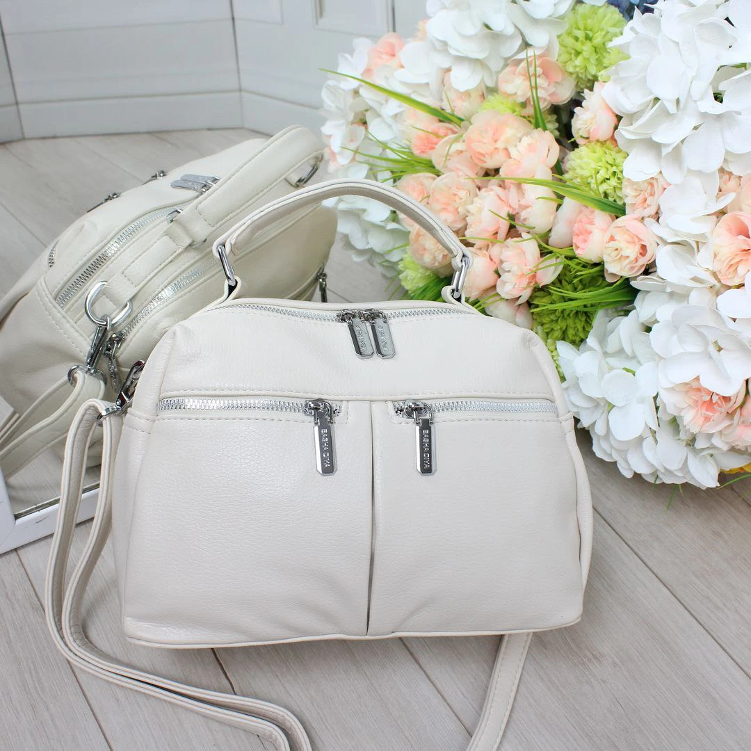 Жіноча молочна сумка крос-боді з екошкіри люкс якості через плече