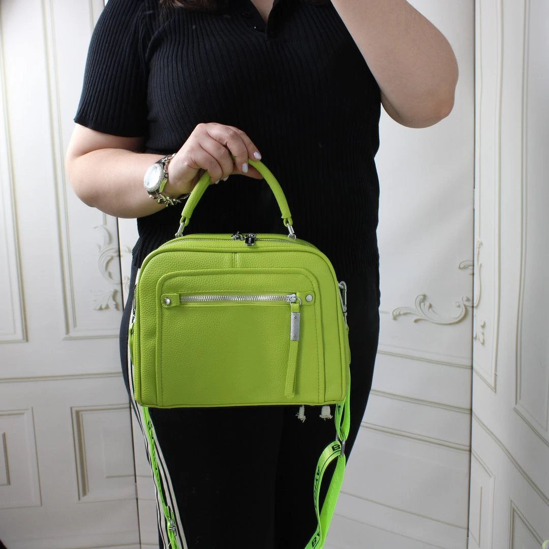 Жіноча зелена сумка крос-боді з екошкіри люкс якості через плече