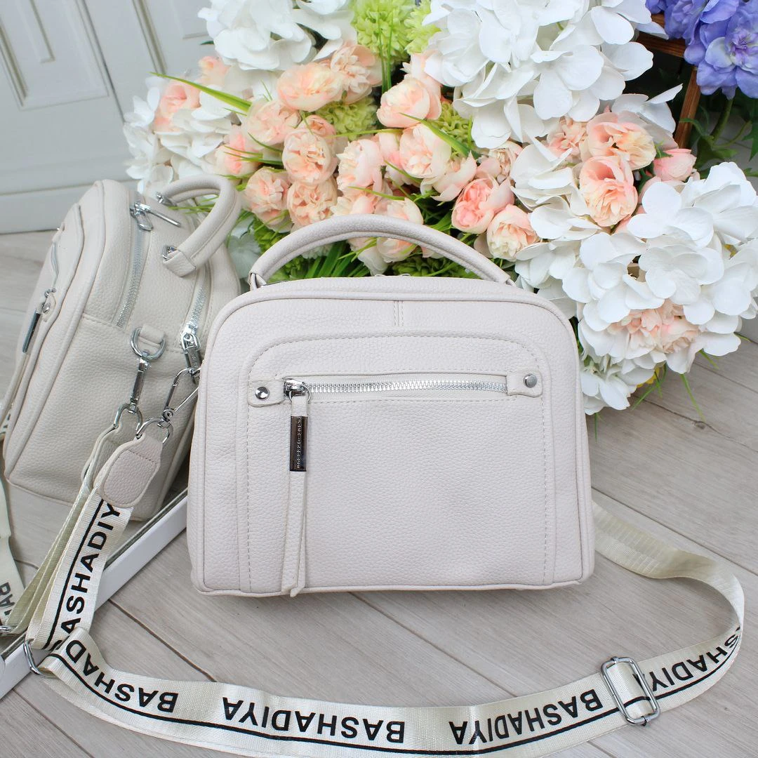 Жіноча молочна сумка крос-боді з екошкіри люкс якості через плече