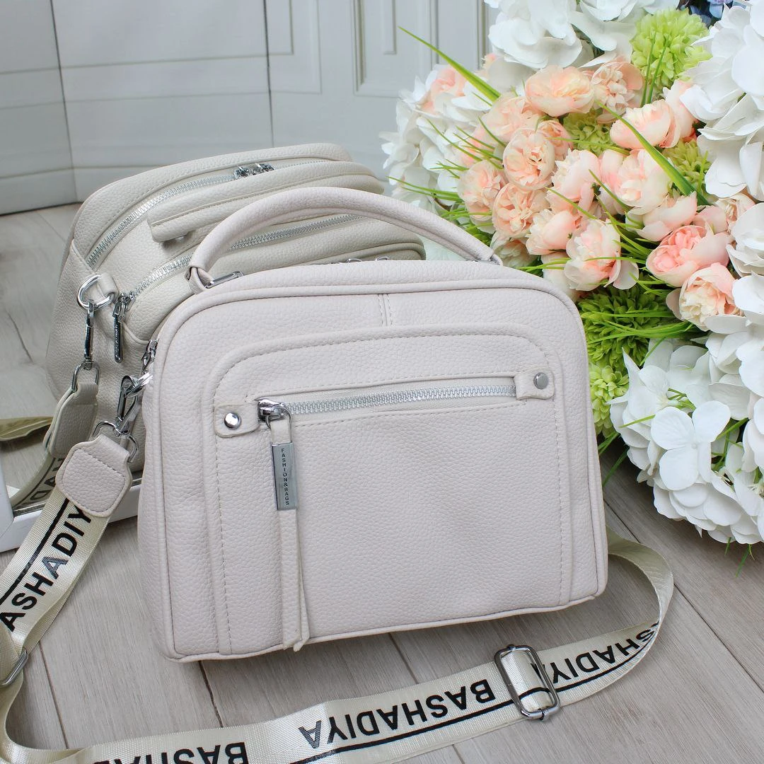 Жіноча молочна сумка крос-боді з екошкіри люкс якості через плече