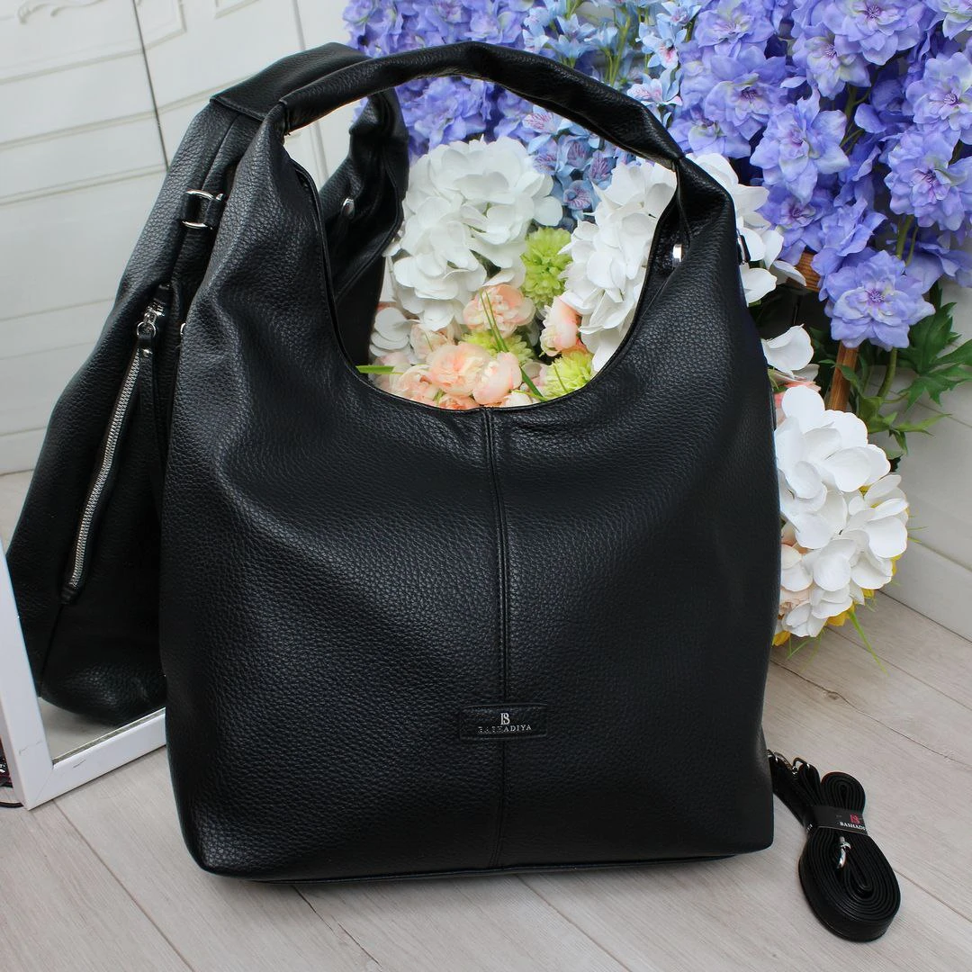 Жіноча чорна сумка-хобо з екошкіри люкс формату A4