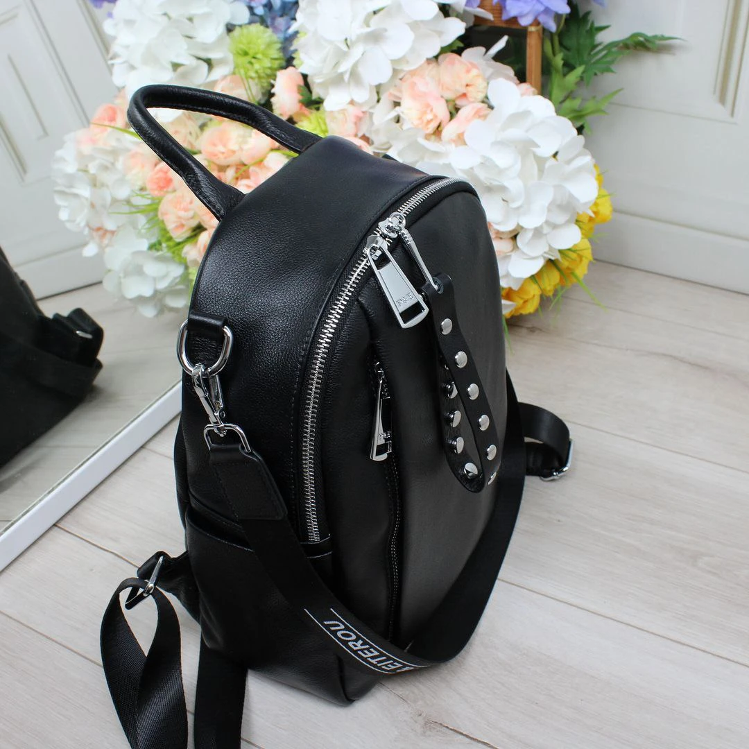 Жіночий чорний сумка-рюкзак Polina & Eiterou з натуральної шкіри