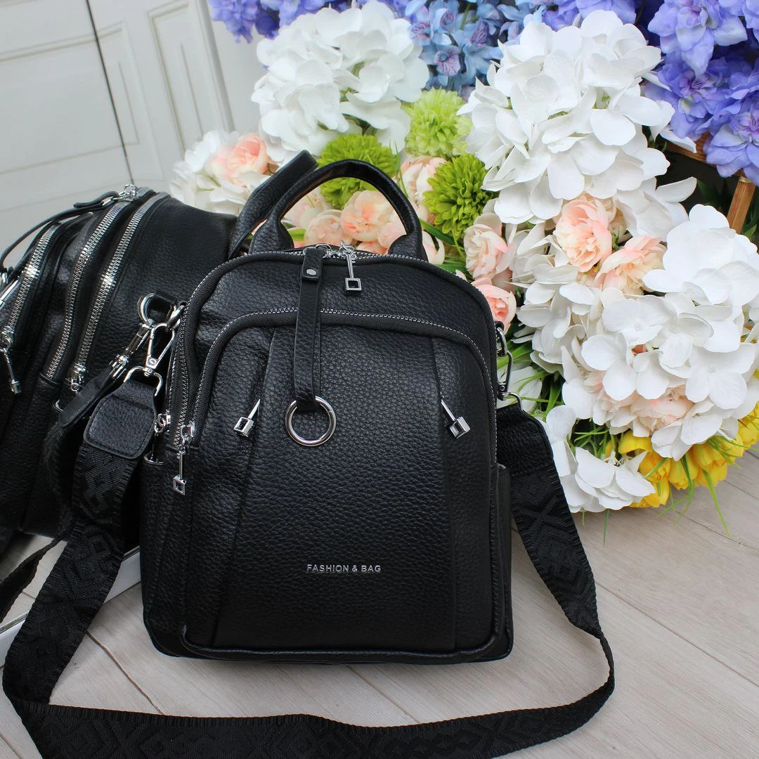 Жіноча чорна сумка-рюкзак з екошкіри трансформер 2-в-1